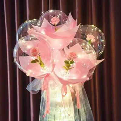 Buchet-balon LED strălucitor cu un trandafir LOVEBALLOON®